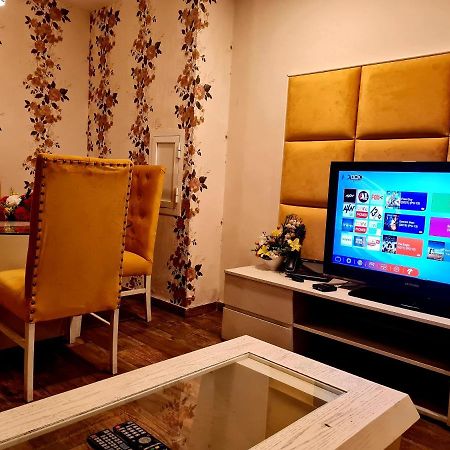 شقة Royal Residencia Centaurus اسلام اباد المظهر الخارجي الصورة