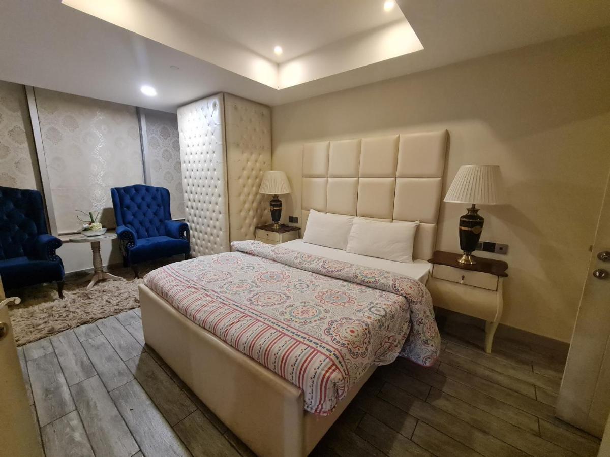 شقة Royal Residencia Centaurus اسلام اباد المظهر الخارجي الصورة